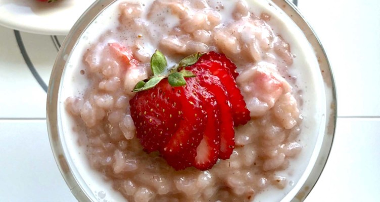 Strawberries And Cream Rice Pudding 9925