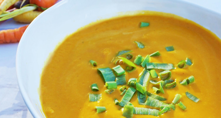 Immune Boosting Carrot Ginger Soup - Delish Knowledge