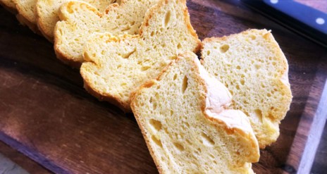 Receta de pan de colágeno keto